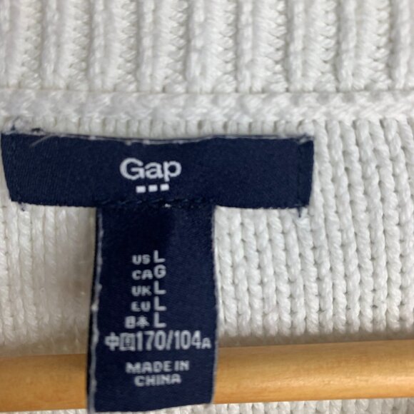 GAP Women’s Ivory Cable Knit Sweater – Size L, Crew Neck, High–Low Hem - Picture 2 of 15